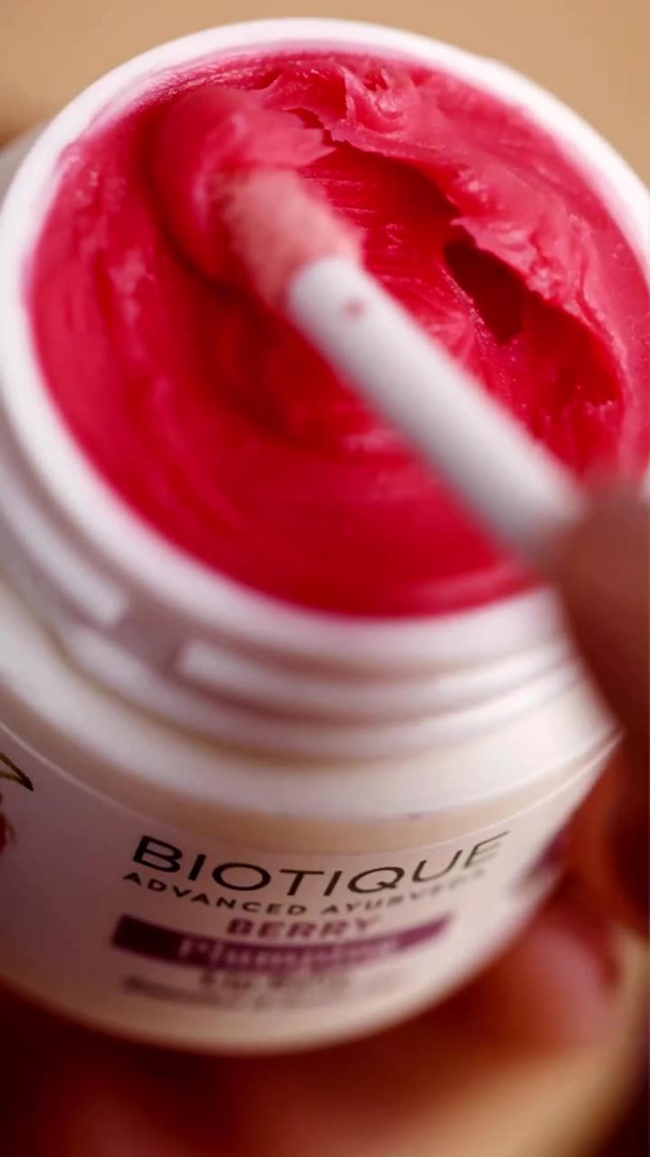 Nourish Your Lips With Biotique Berry Plumping Lip Balm