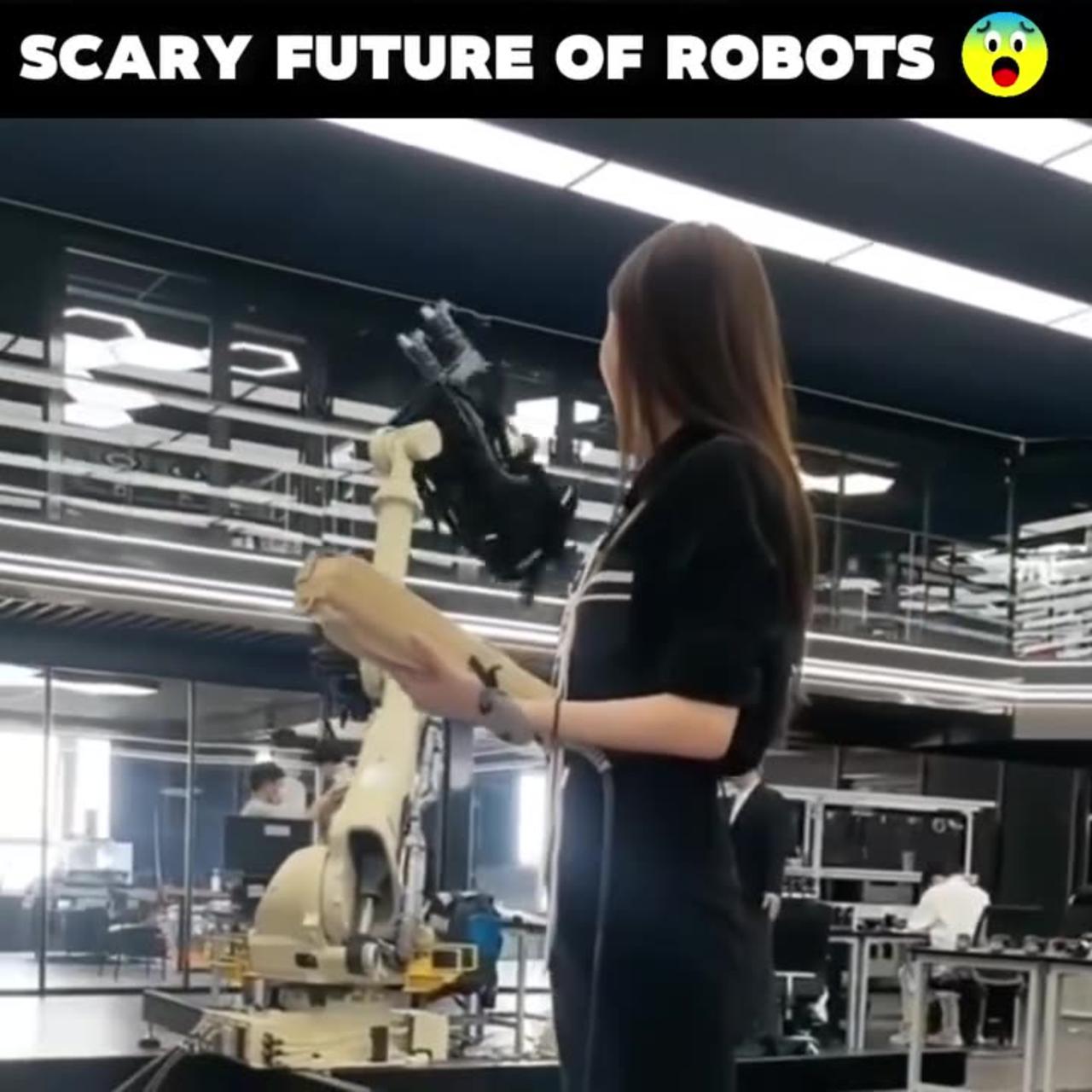 Spaventoso futuro dei robot 😲