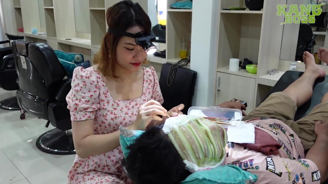 A service that melts the heart of cute SU. Seoul barber shop in Vietnam