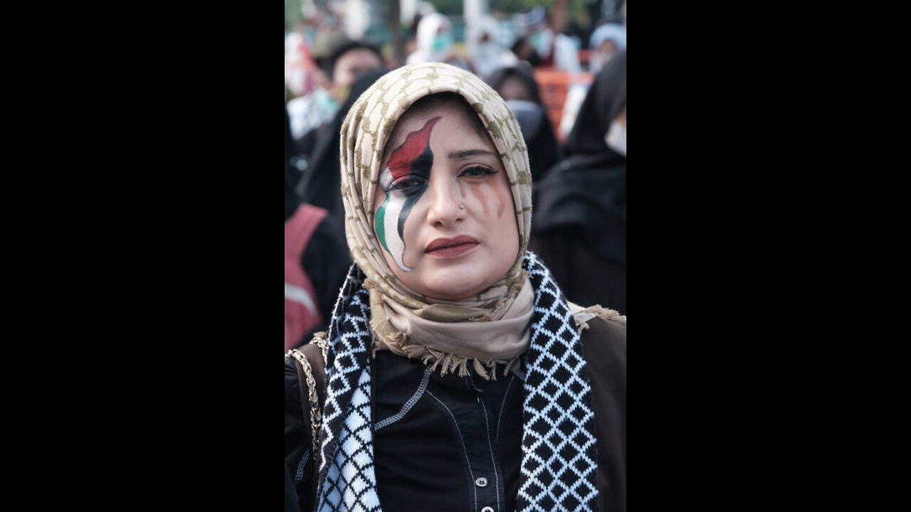 Pro Palestine Protests US Universities | Students Raise Palestine Flag LIVE