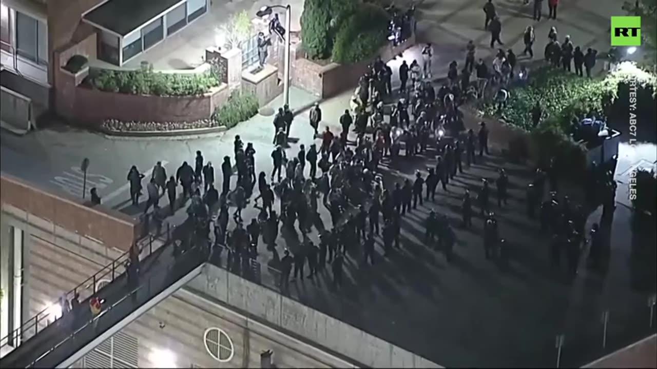 Police step in to disperse pro-Gaza UCLA protest