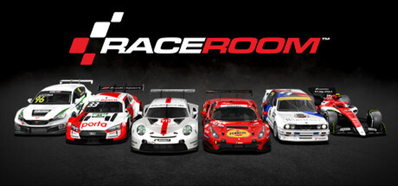 RaceRoom Gameplay