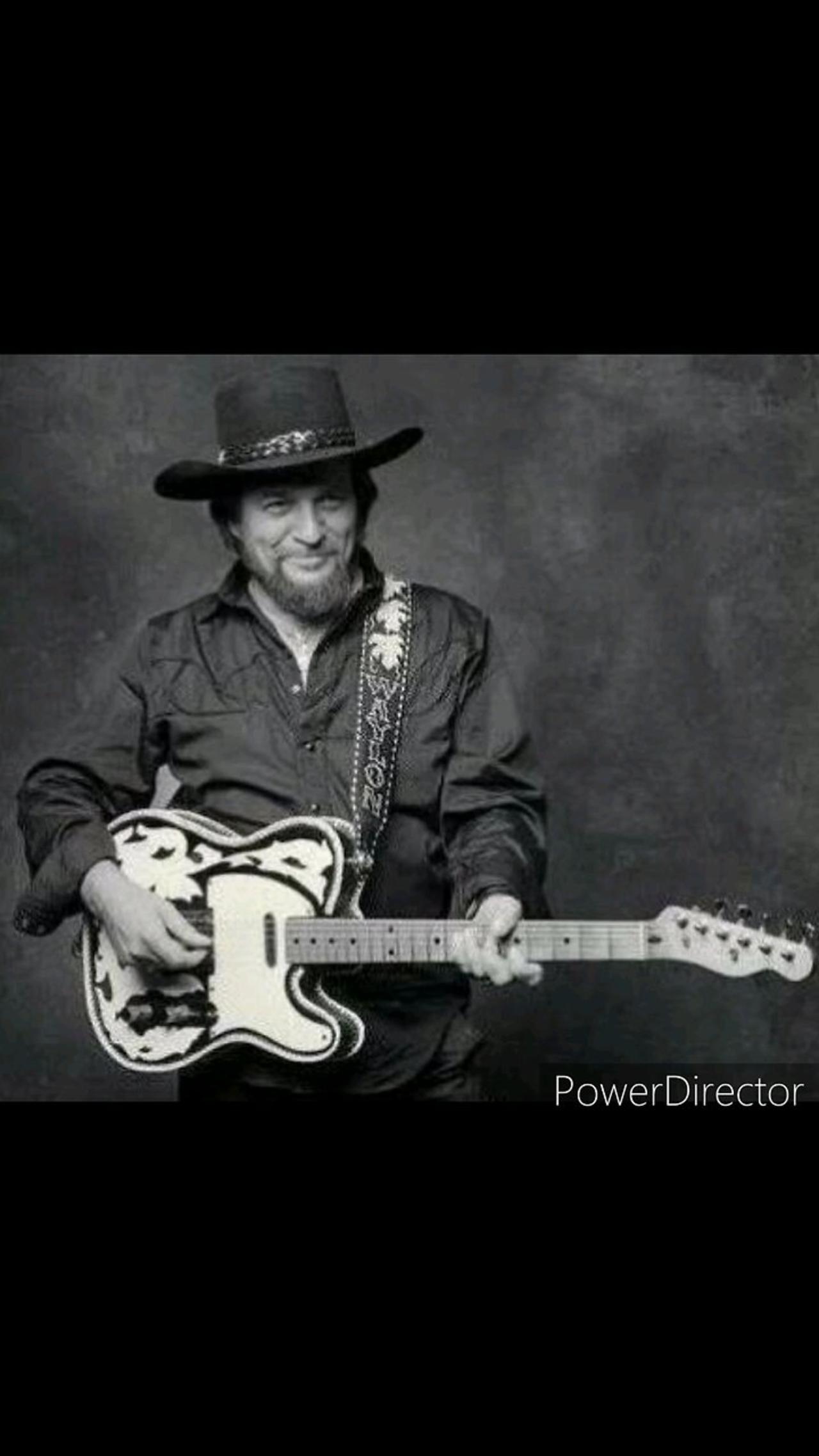 Waylon Jennings - Dreaming My Dreams