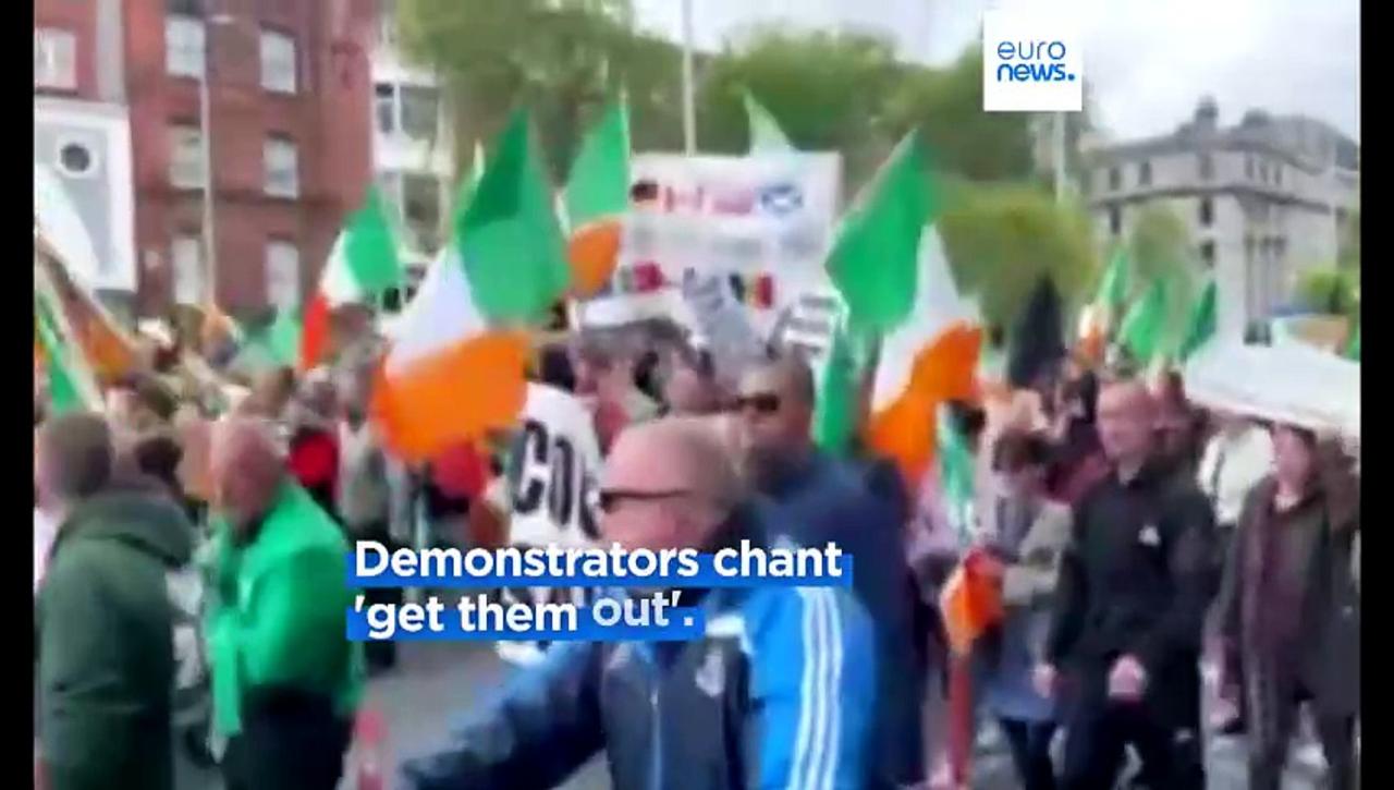 Anti-immigration protest brings central Dublin to a halt
