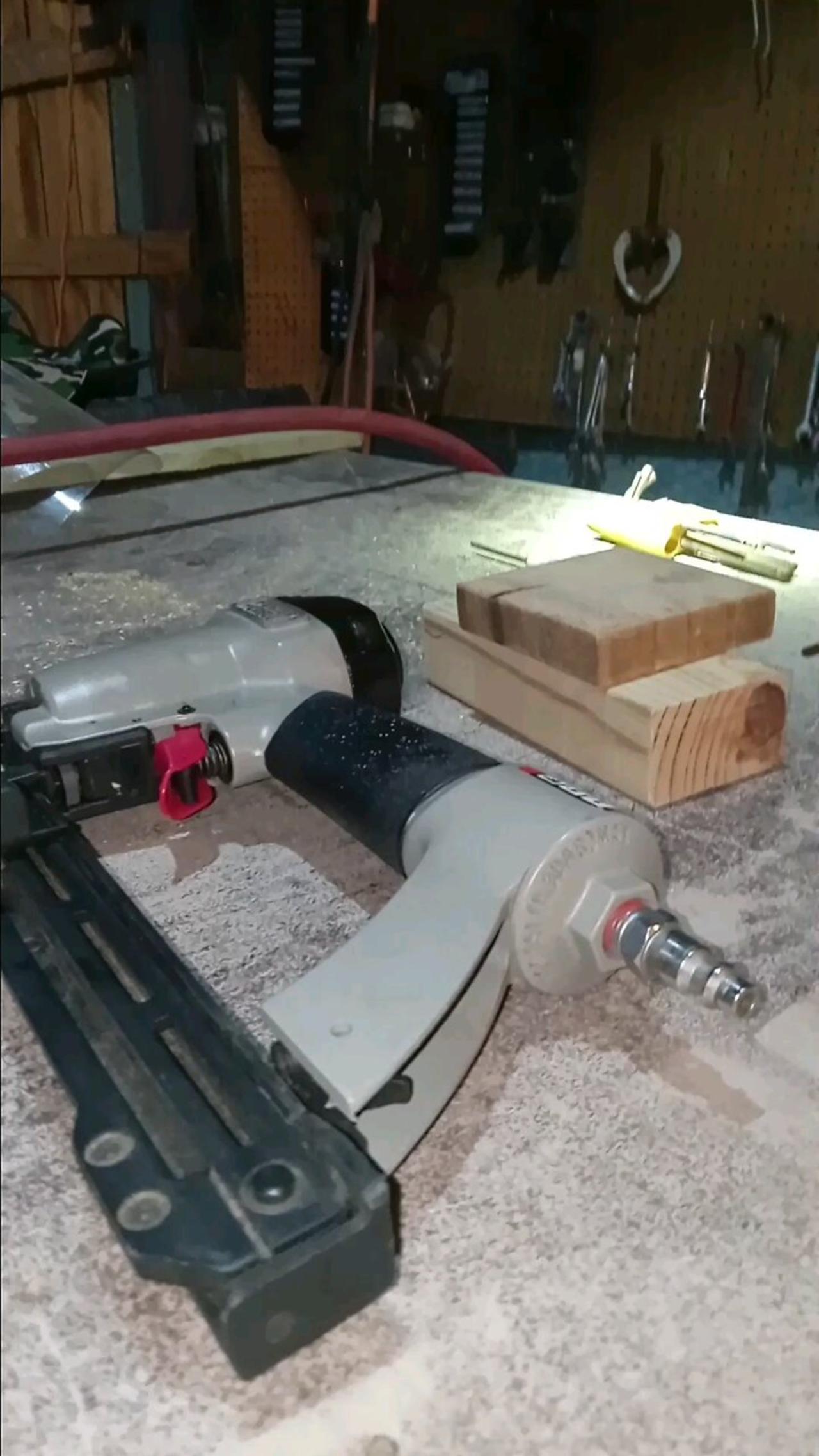 how to repair nail gun staple gun newsR VIDEO