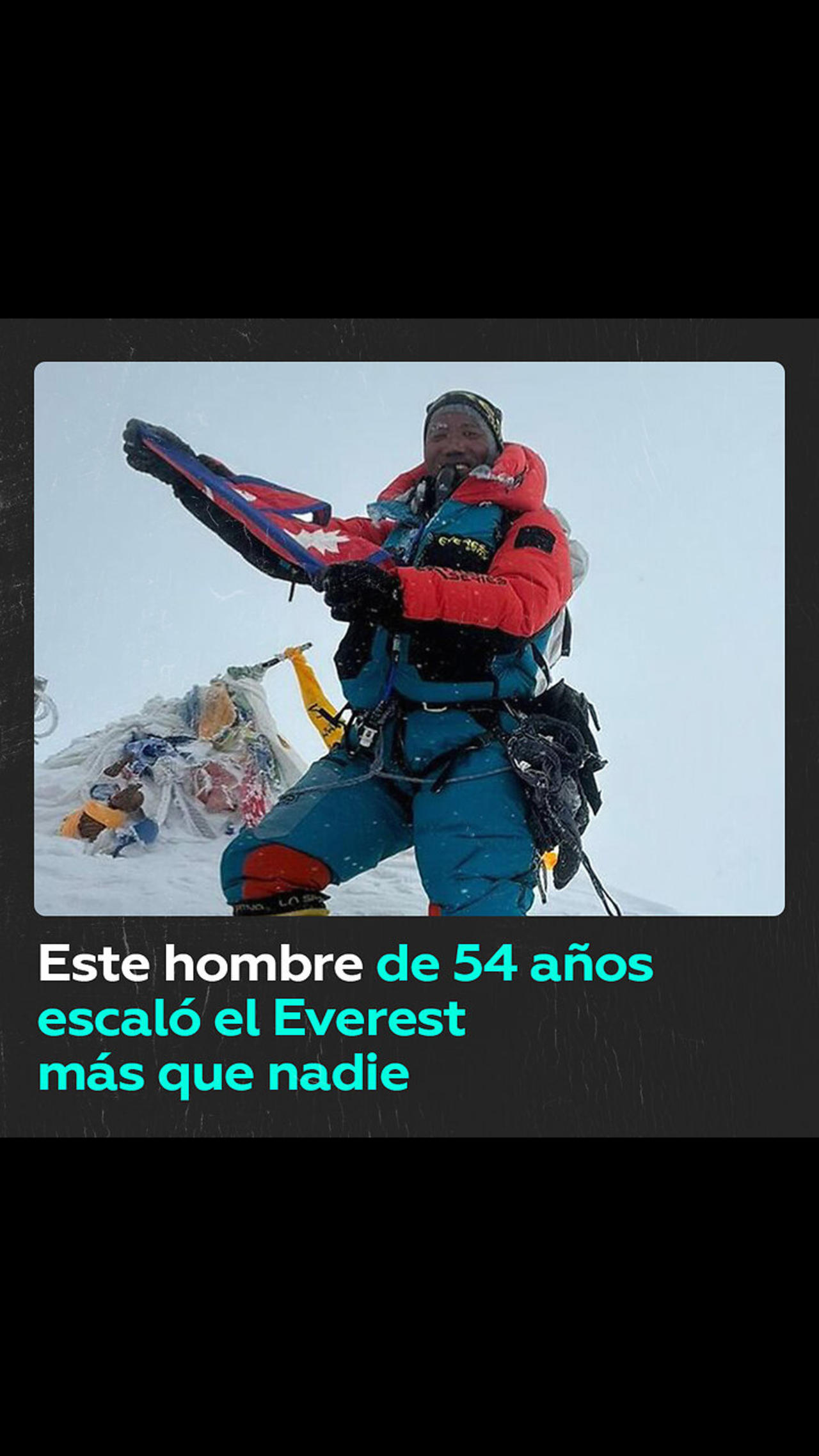 A los 54 años, alcanza la cima del Everest por 29.ª vez