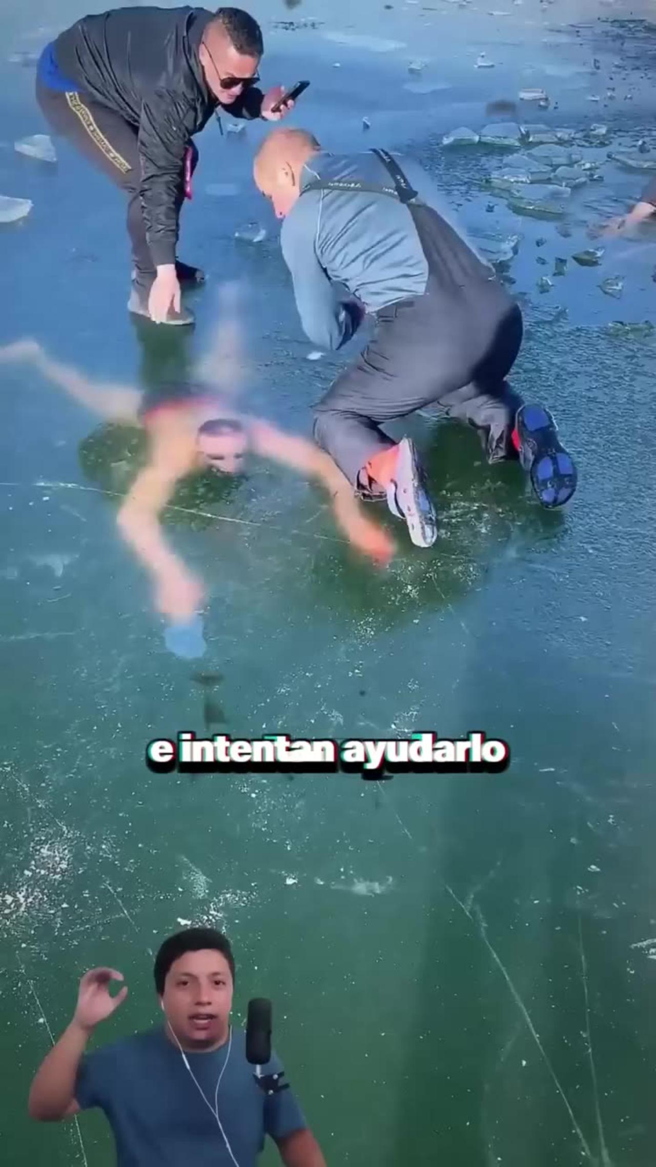 He lost his way and couldn't get out of the water!!!! 🥶