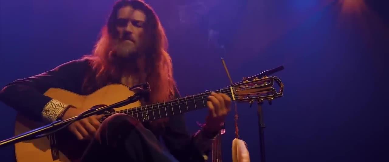 Estas Tonne - "Feel with me"