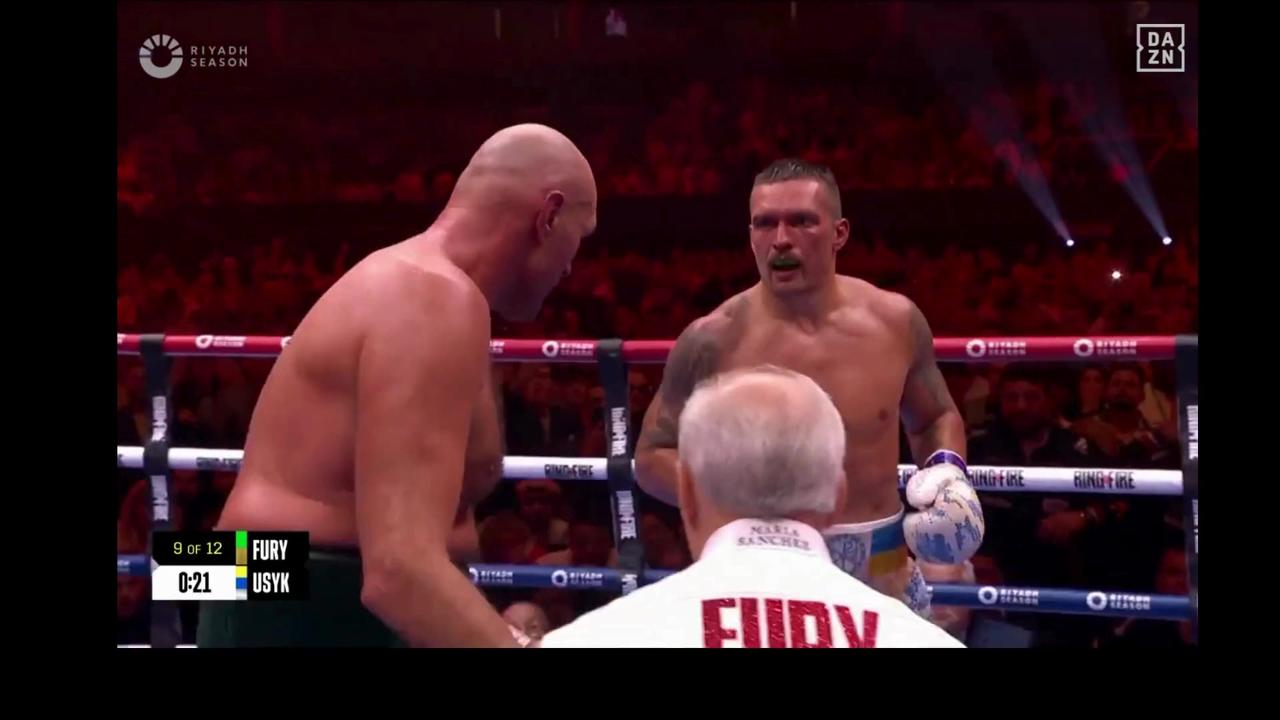 Fury vs USYk bloodied fight