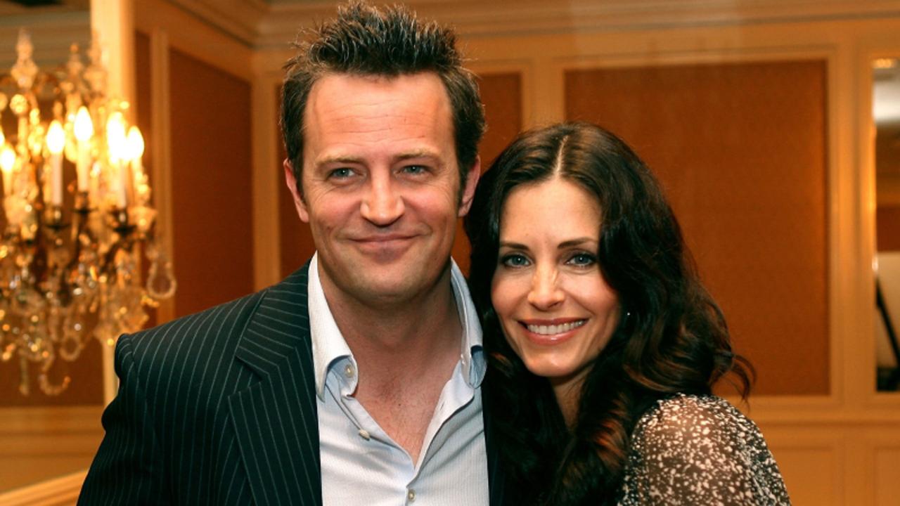 Courteney Cox Says Late 'Friends' Co-Star Matthew Perry 'Visits Me a Lot' | THR News Video
