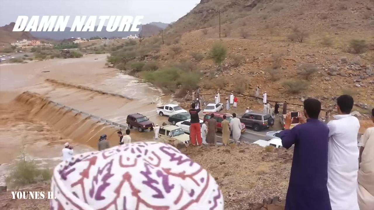 Horrific Natural Disaster that was caught on - One News Page VIDEO