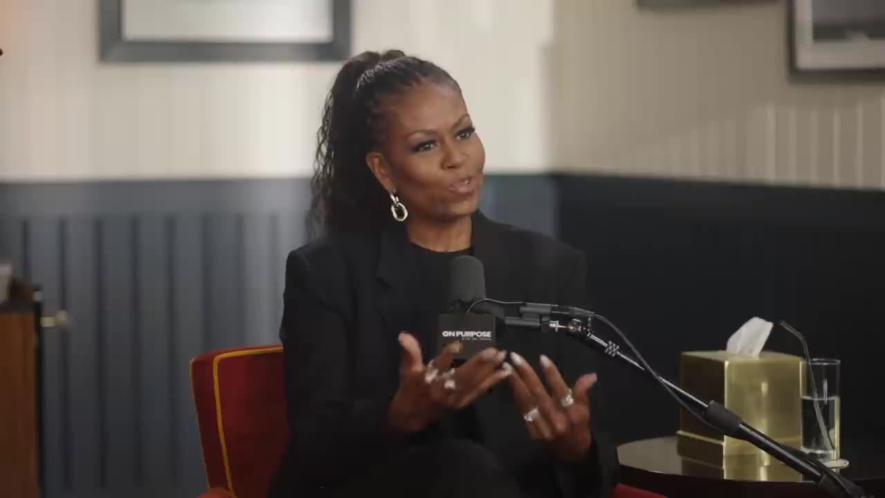 MICHELLE OBAMA Opens Up On Her 8 Years In The White House: "We Know Too Much."