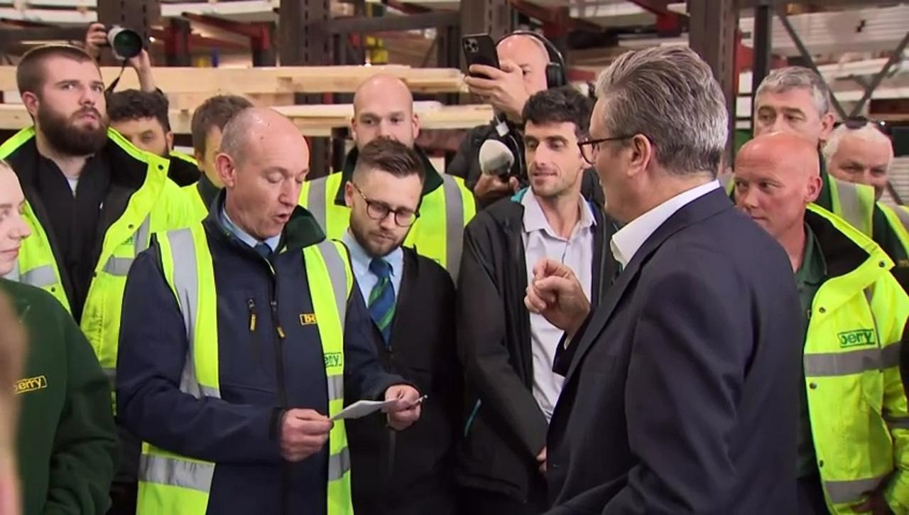 Starmer pledges to prioritise manufacturing during visit