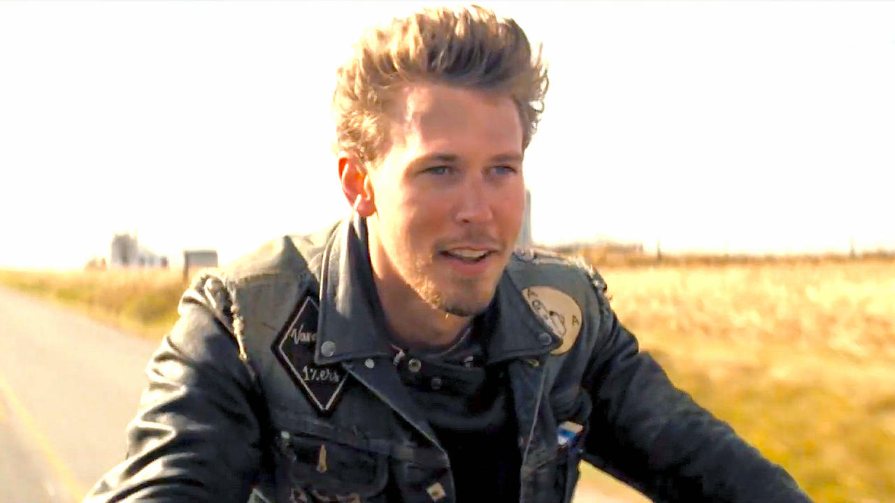 Police Chase Clip from The Bikeriders with Austin Butler