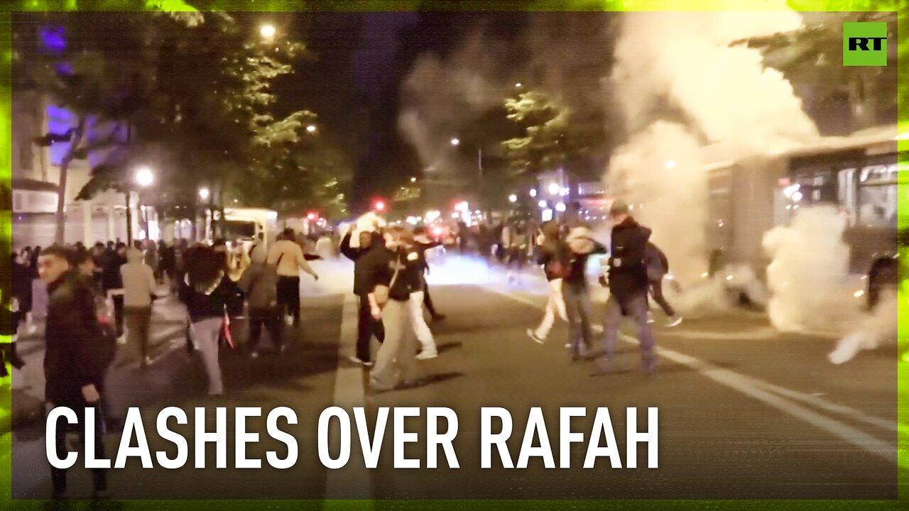 Pro-Gaza rioters hit by tear gas in Paris