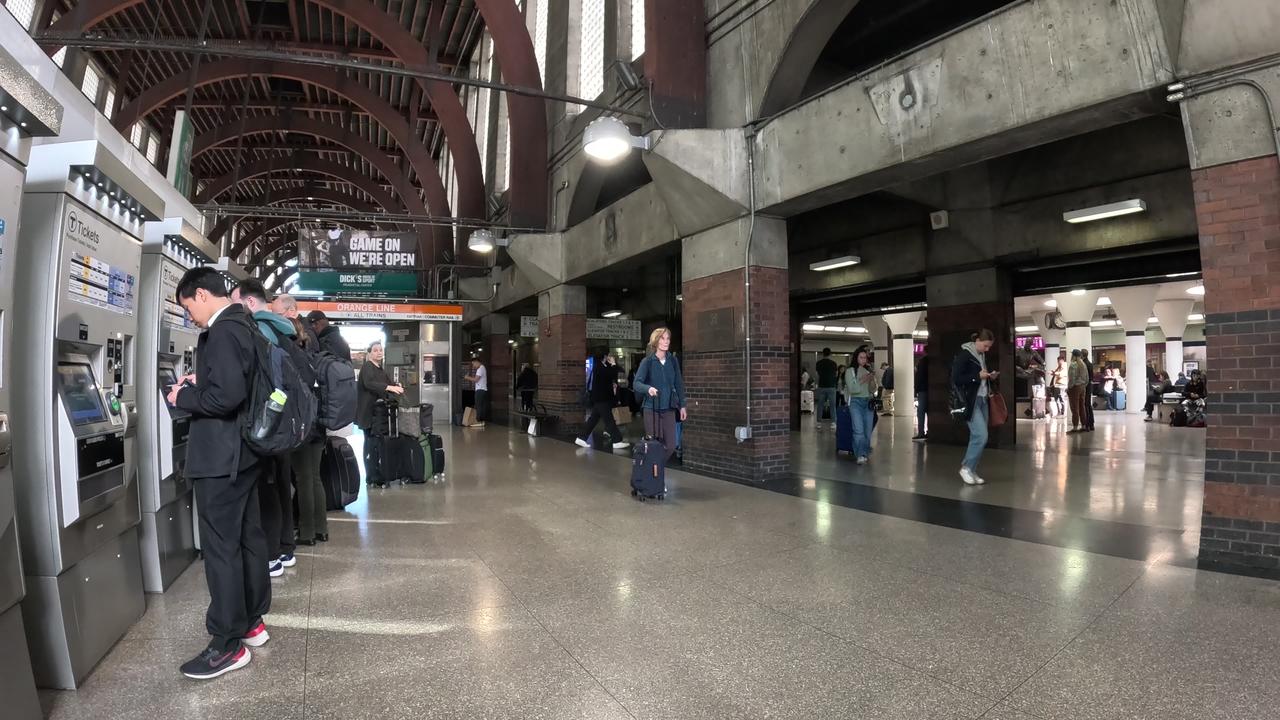 BOSTON Back Bay STATION 💥👀☄️😯boom boom Orange LINE Amtrak ACELA Commuter Rail + BUS