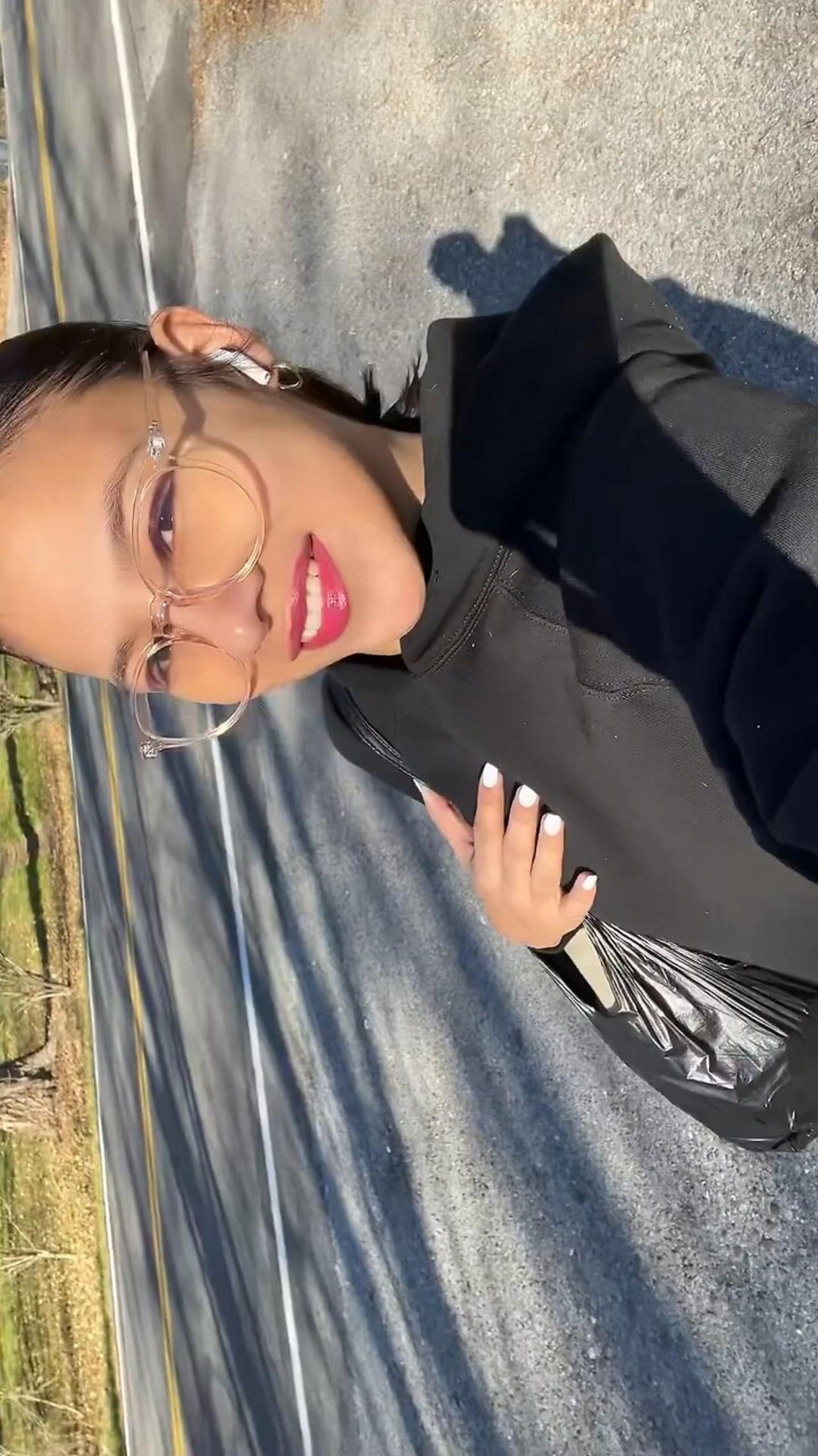 Who’s picking up Holly Hennessy from the - One News Page VIDEO