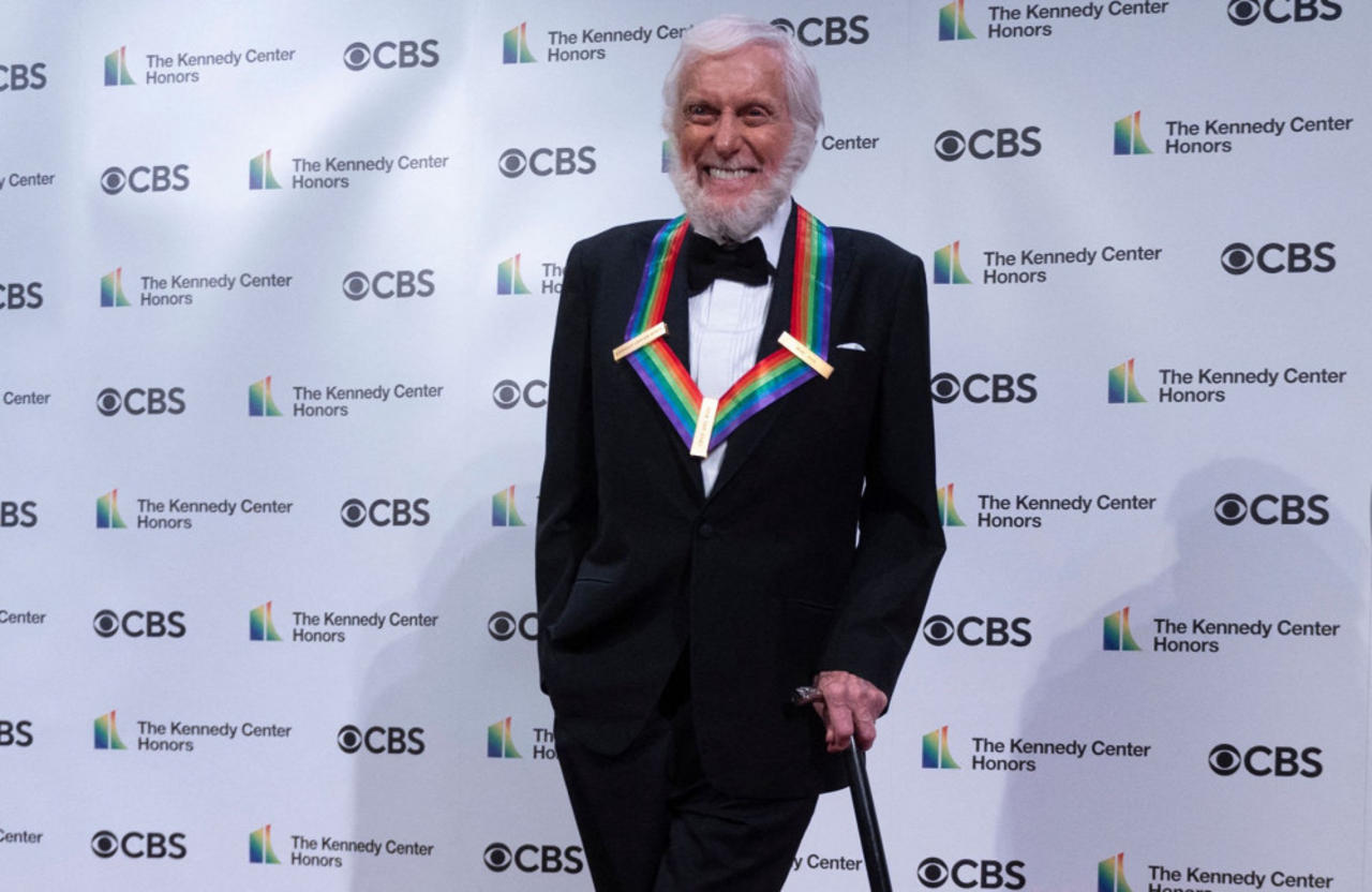 Dick Van Dyke wants to star in a one-man show