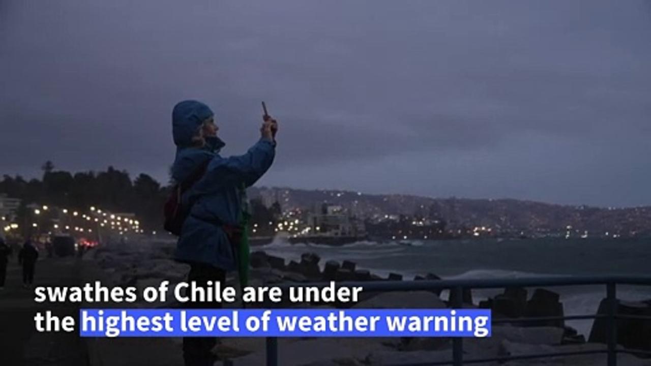Chile braces for worst wind and rain in forty years