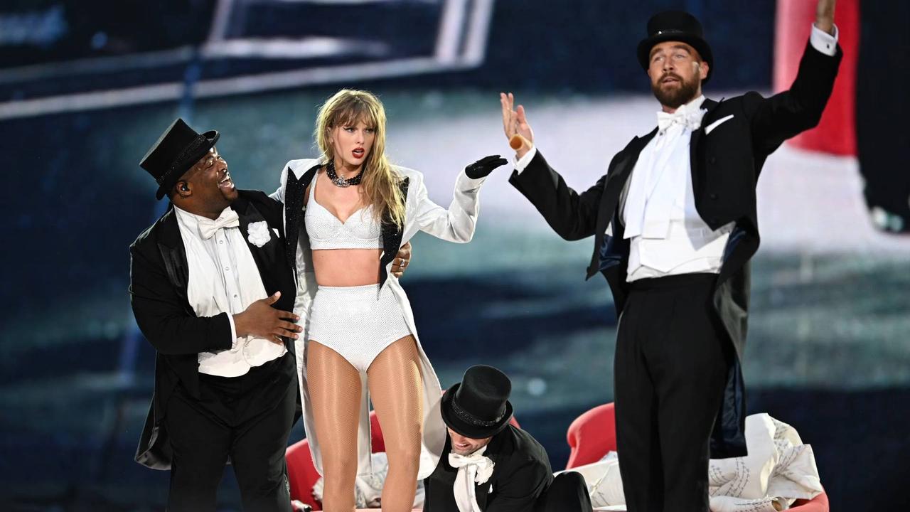 Travis Kelce Makes First Onstage Appearance With Taylor Swift