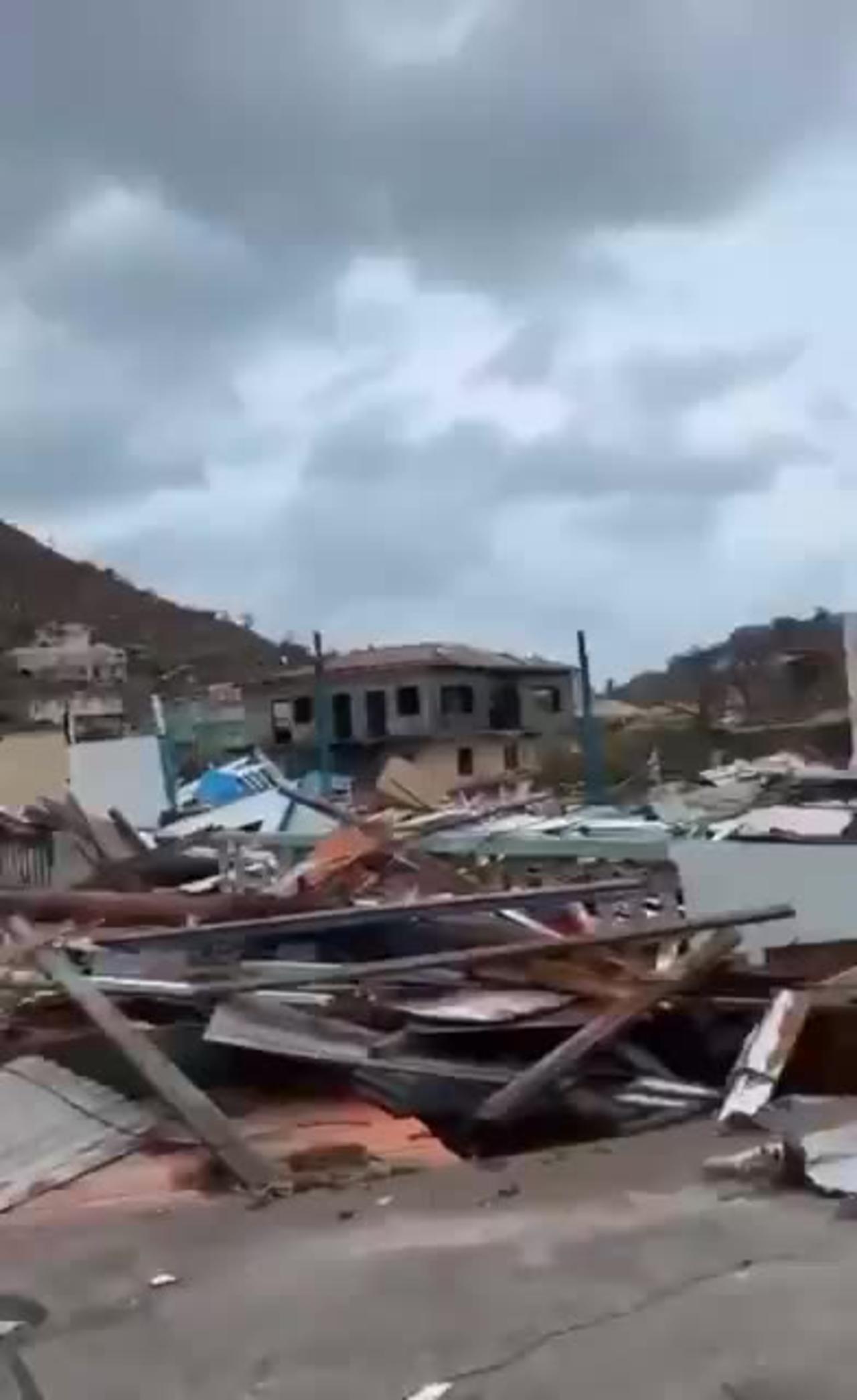 Beryl causa estragos al sureste del Caribe