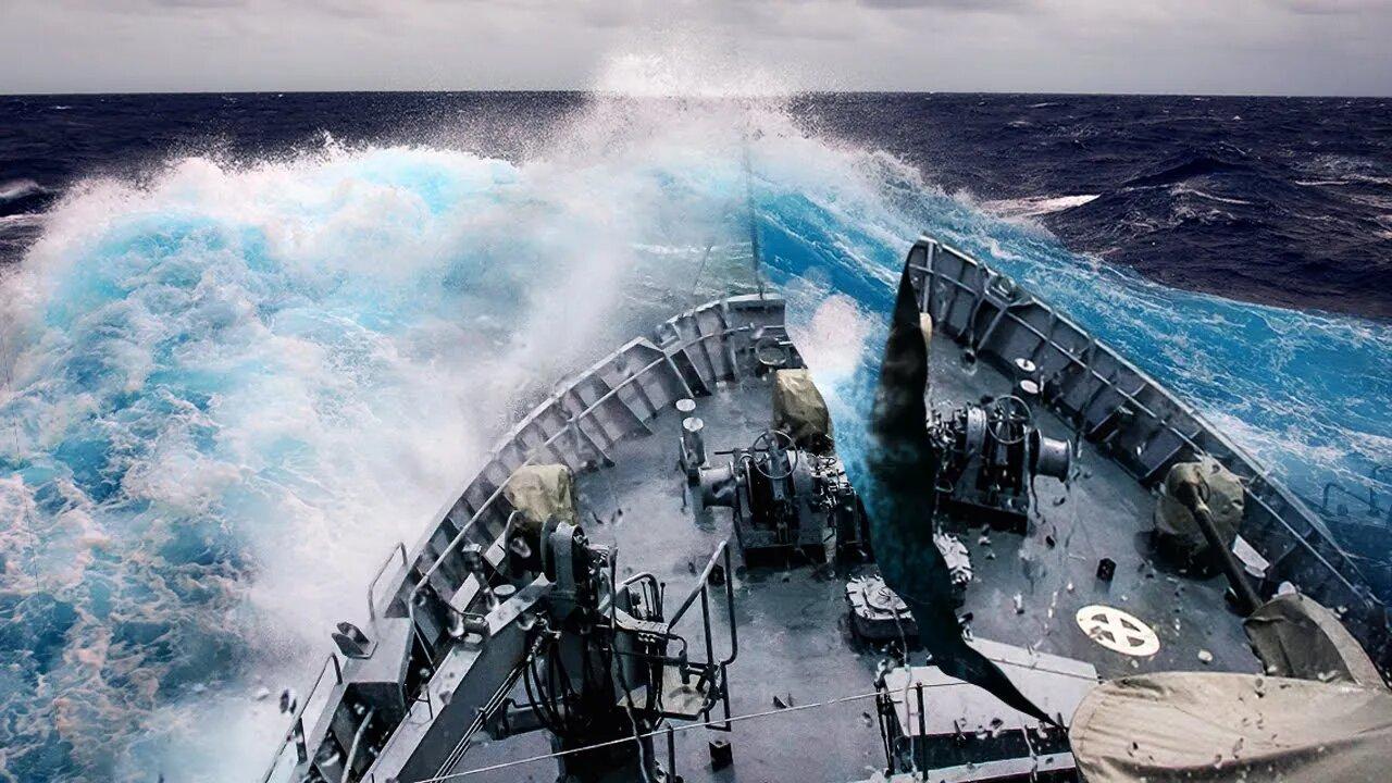 When a Storm Split the Ship in Half, the Crew Acted Fast