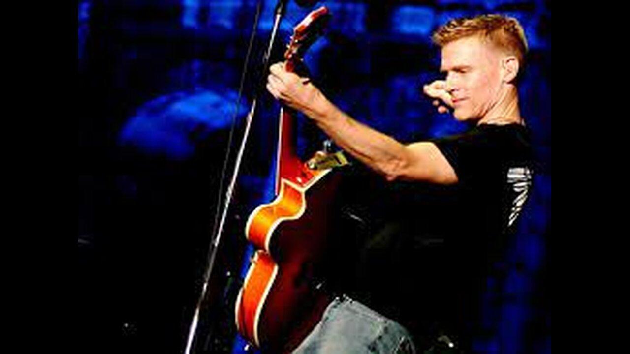 Bryan Adams - (Everything I Do) I Do It For You OFFICIAL VIDEO