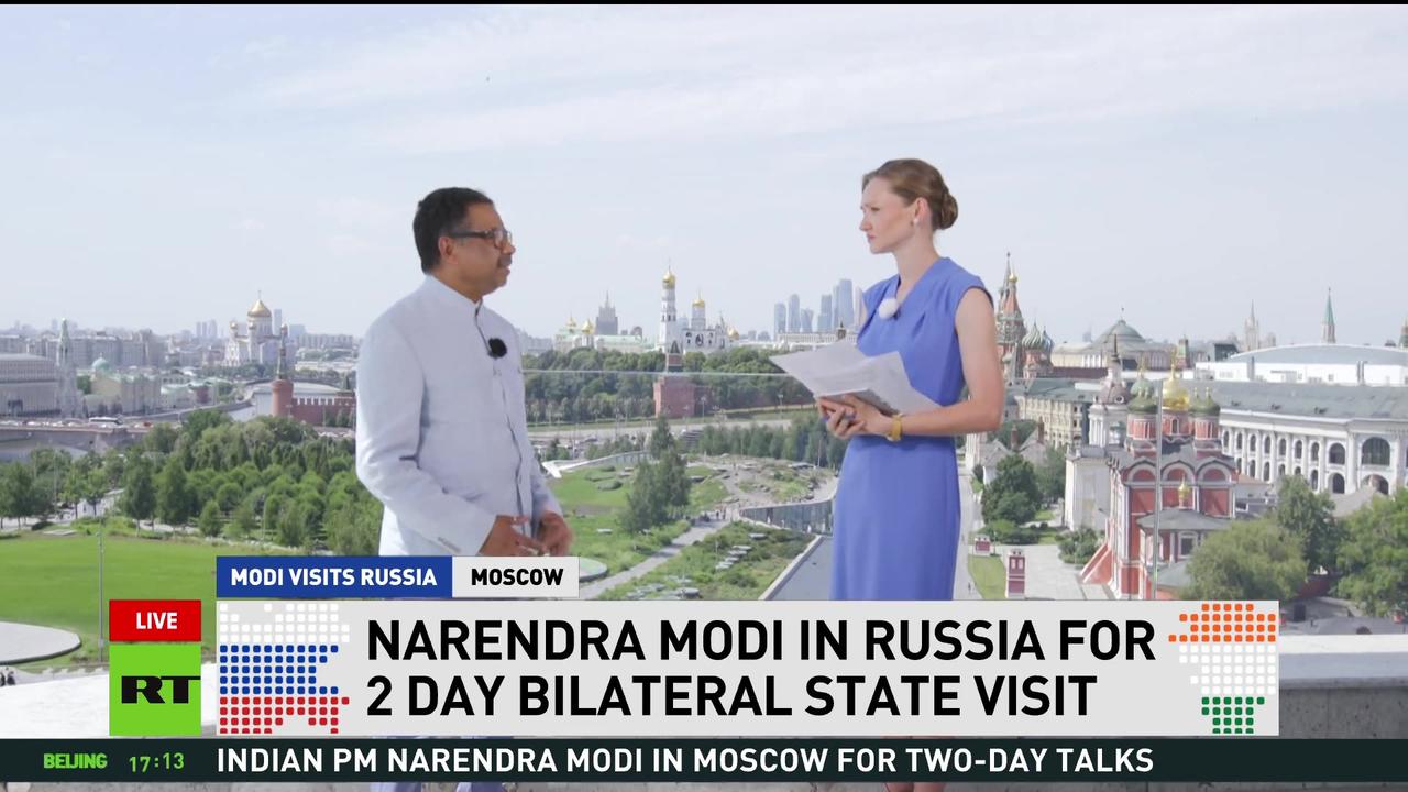 Modi meets members of Indian diaspora in Russia