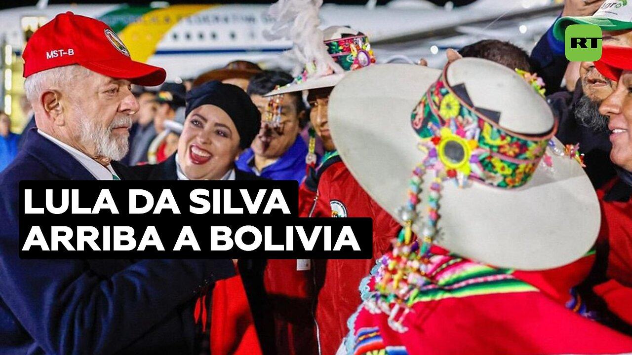 Lula arriba a Bolivia