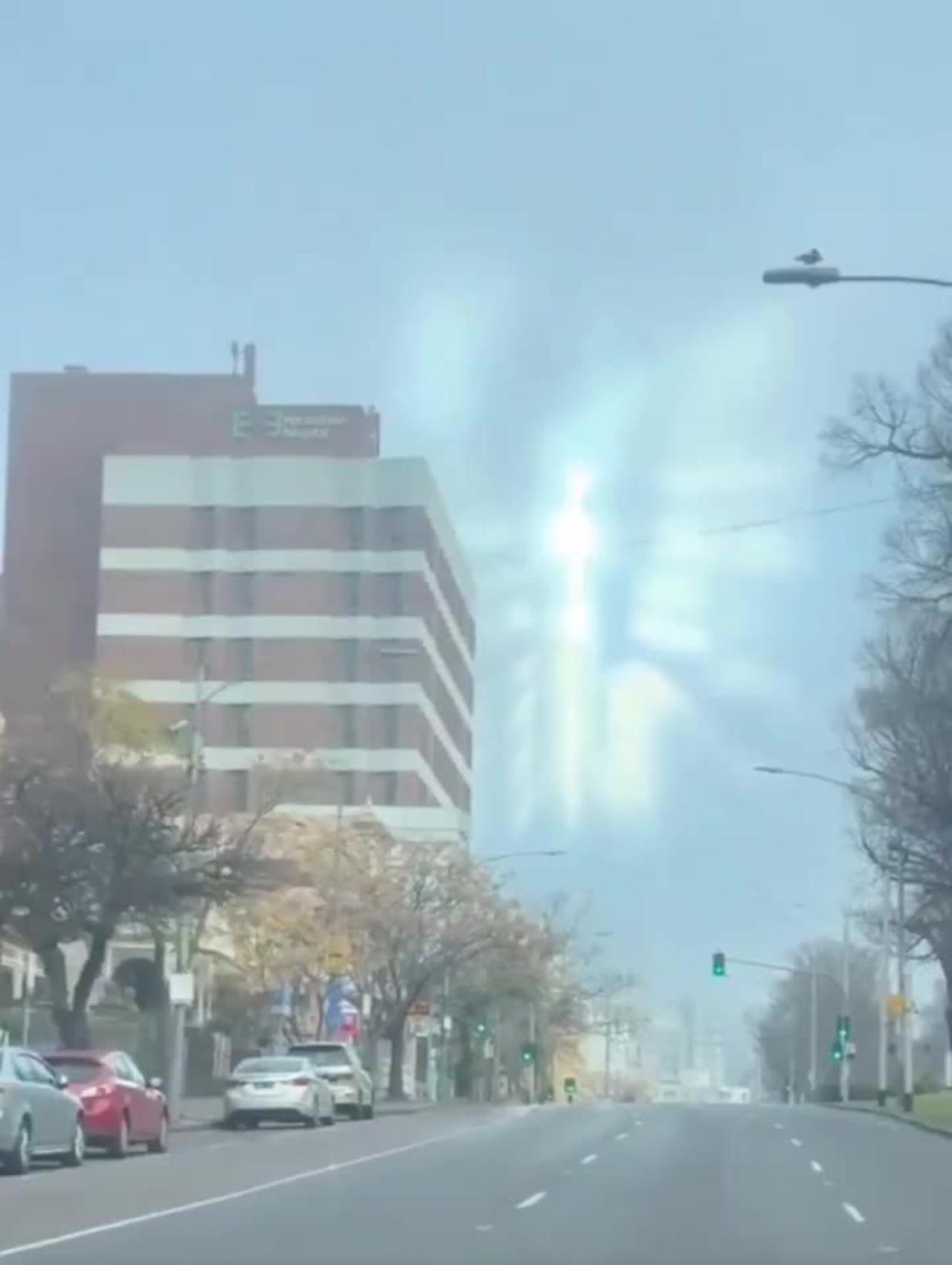HOLOGRAM [Blue Beam Alert] An unusual phenomenon was observed in the sky