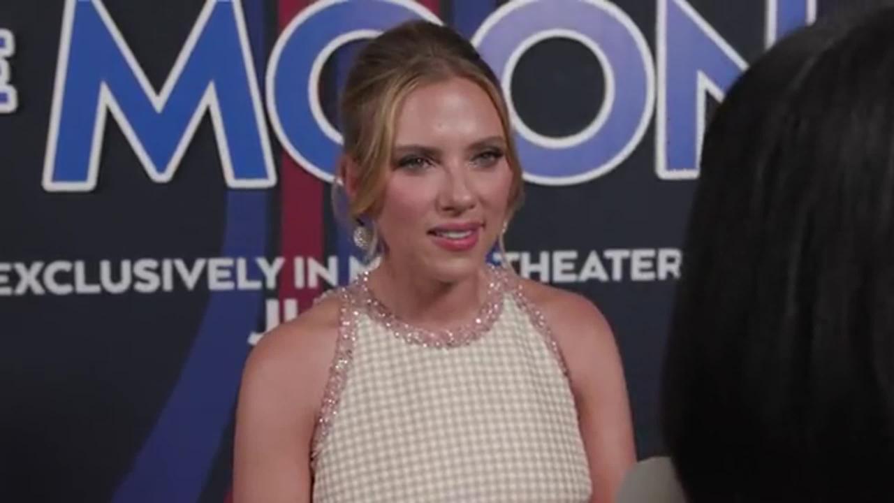 Scarlett Johansson at the Fly Me to the Moon Premiere