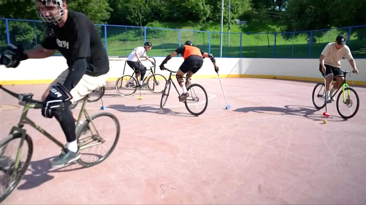 Must See! Bike Polo Is the Newest Sport Taking Moscow by Storm