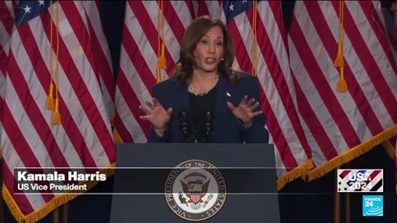 Harris bashes Trump in debut campaign rally