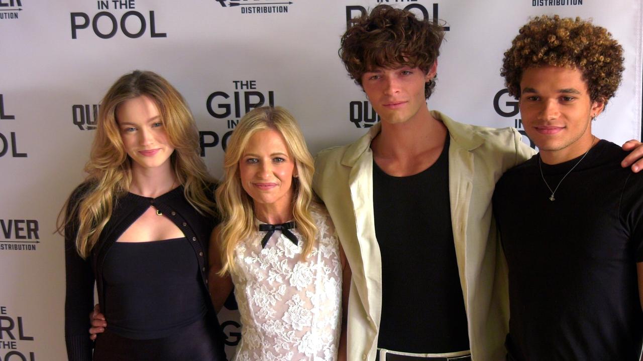 Chloe Rose Robertson, Sarah Michelle Gellar, Tyler Lawrence Gray, and Armani Jackson 'The Girl in the Pool' World Premiere Red C