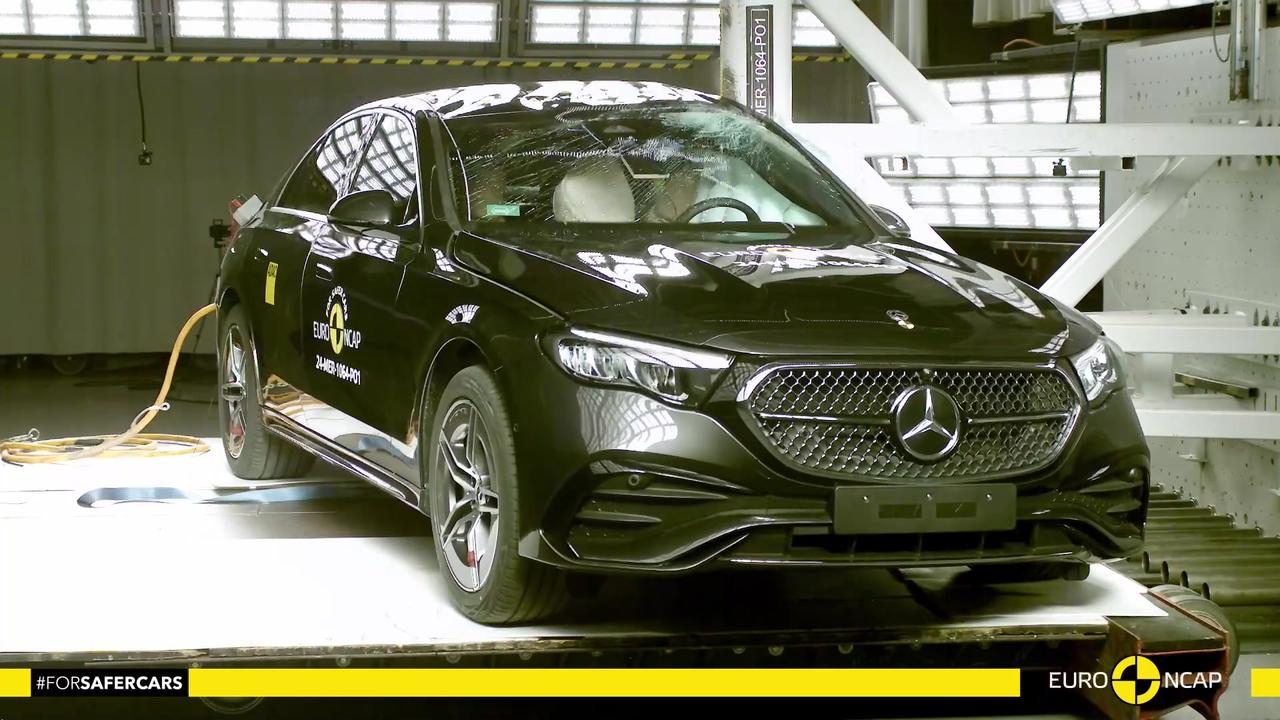 Mercedes-Benz E-Class - Crash & Safety Tests - 2024