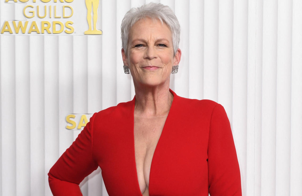 Jamie Lee Curtis sees herself as a 'loner'