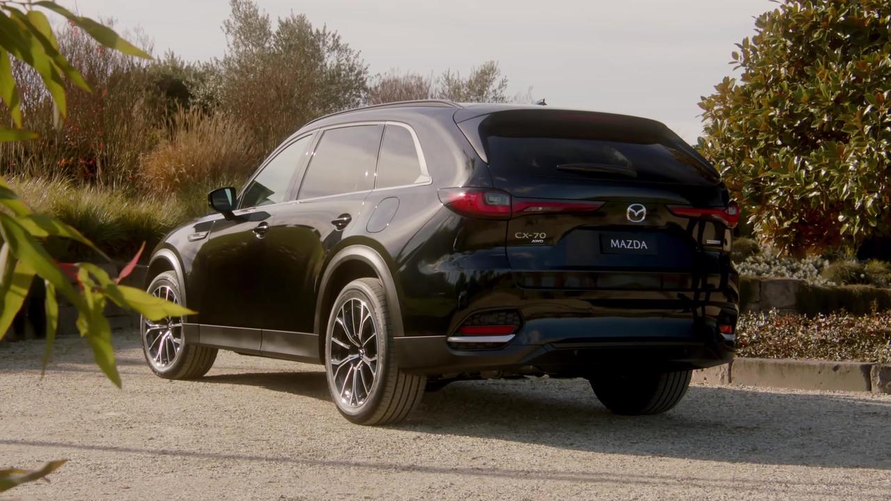 The new Mazda CX-70 Design Preview