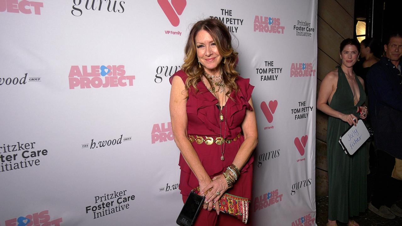 Joely Fisher attends the Alexis Project fundraiser red carpet event