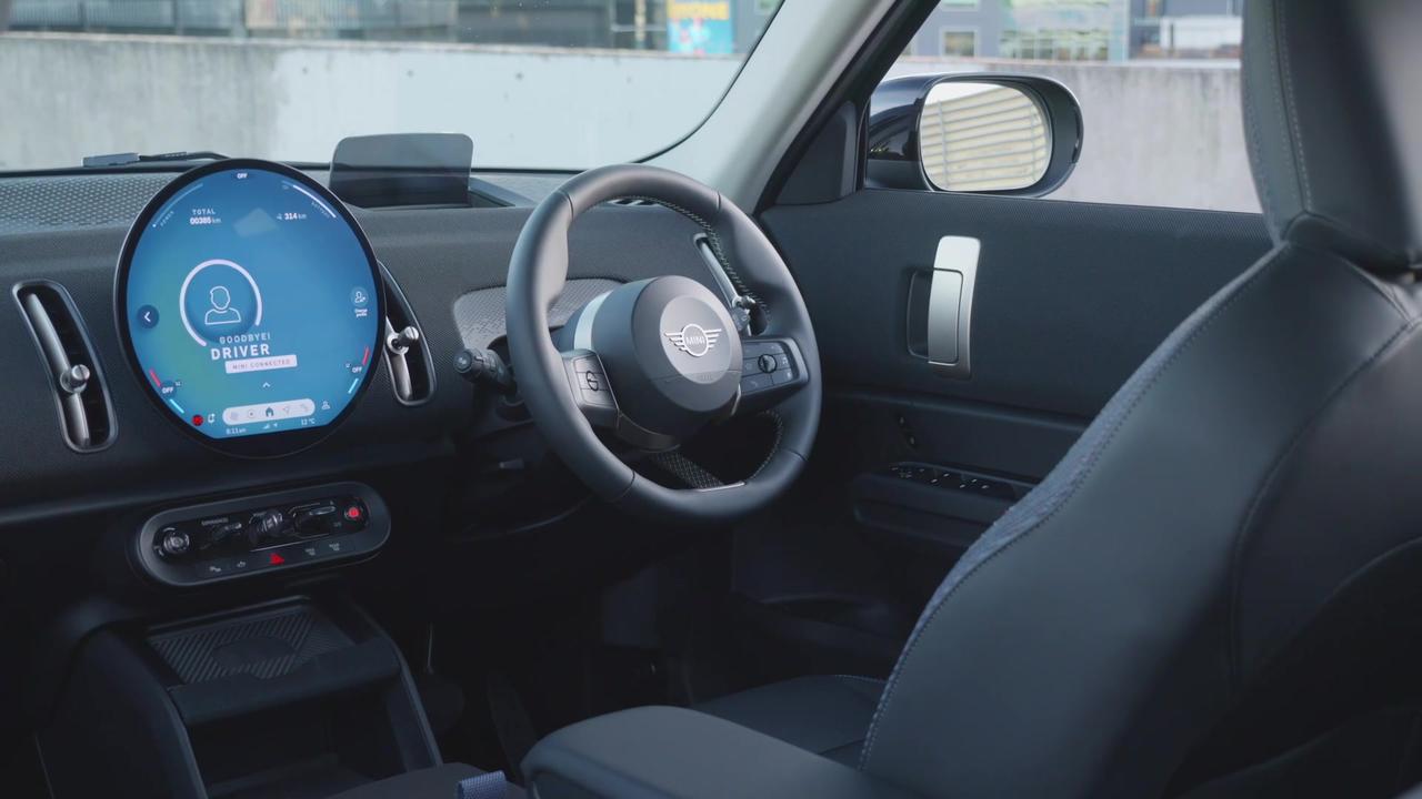 The new Mini Countryman E Interior Design