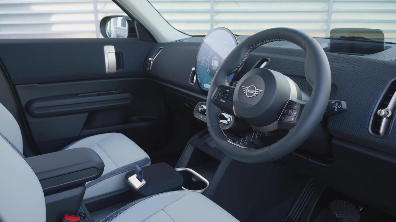 The new Mini Countryman SE Interior Design