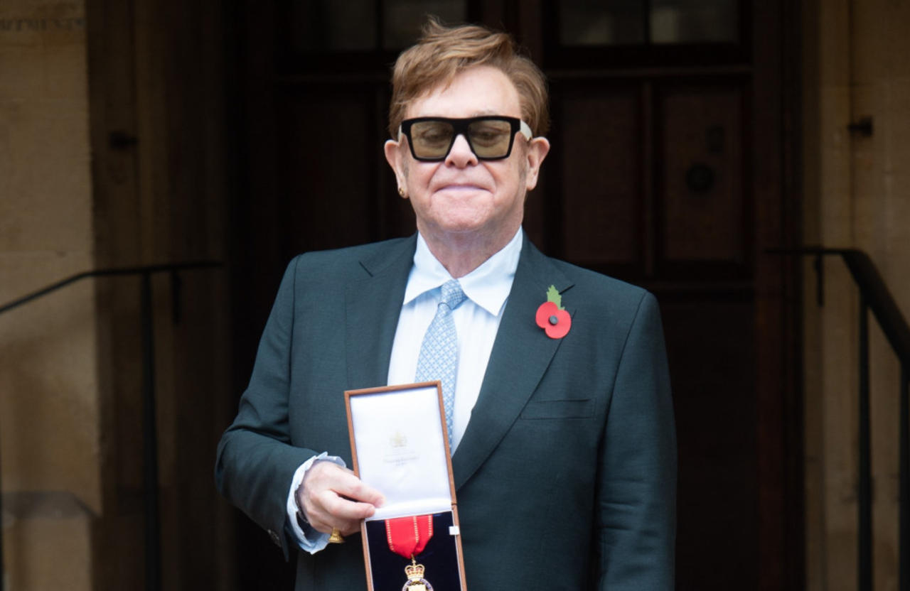 Sir Elton John still plans to perform live