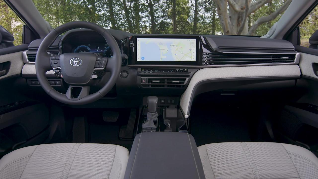 2025 Toyota Camry XLE AWD Interior Design in Ocean Gem