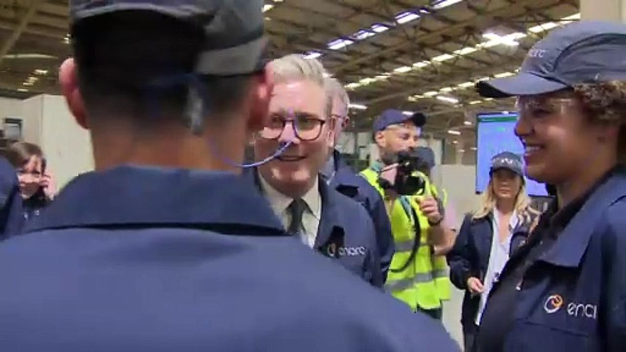 PM meets workers at glass factory