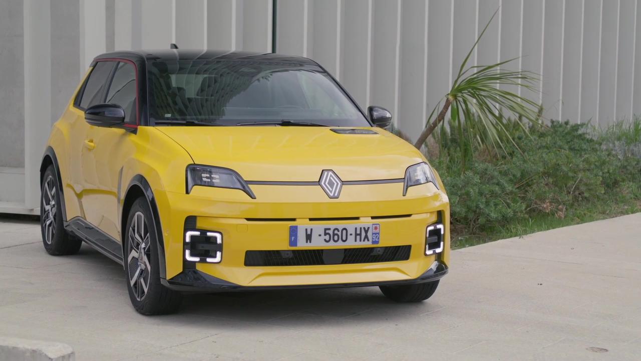 Renault 5 E-Tech Electric Design in Iconic version