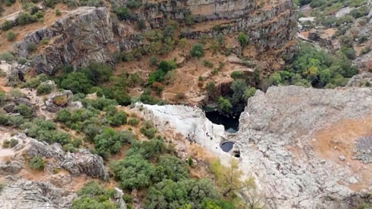 Frenchman breaks world record with 44-metre 'death dive'