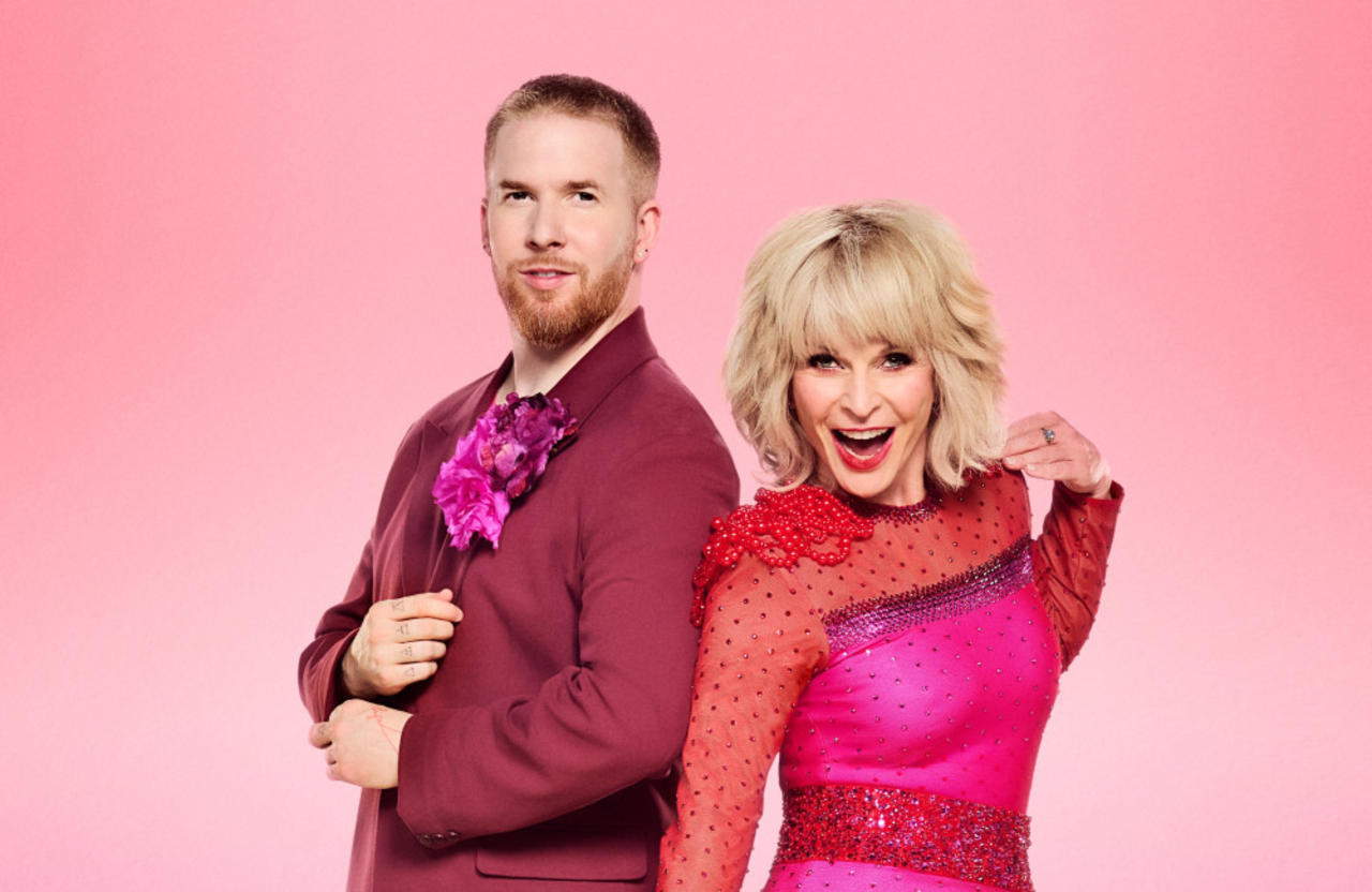 Toyah Willcox has backed Chris McCausland to win 'Strictly Come Dancing' after taking a cheeky dig at her 'good friend'