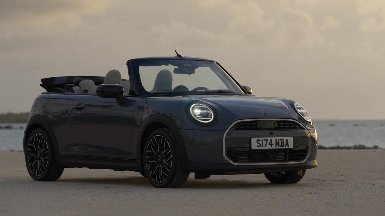 Unmistakable driving fun in the new MINI Cooper Convertible