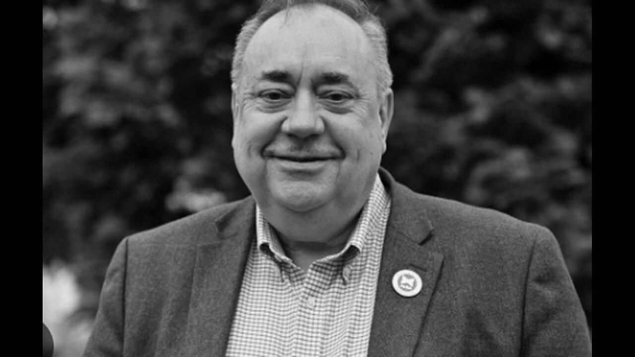 Alex Salmond , pierwszy premier szkocji, zmarł w wieku 69 lat