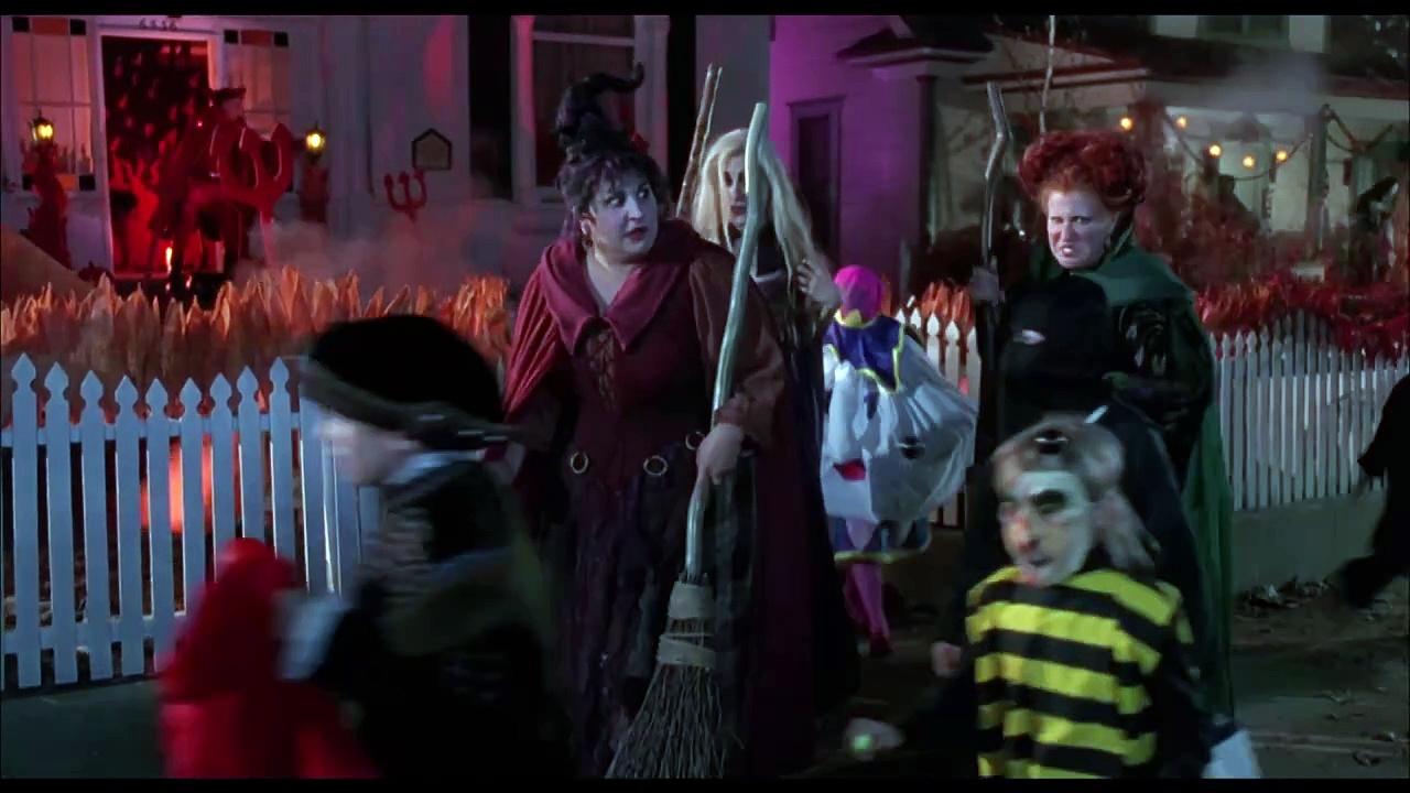 Hocus Pocus (1993) - Movie Clip - Halloween