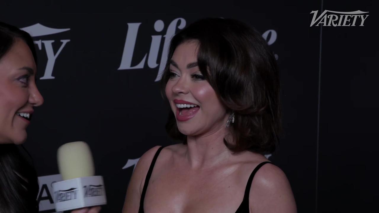 Sarah Hyland - Red Carpet Interview at Variety's Power of Women